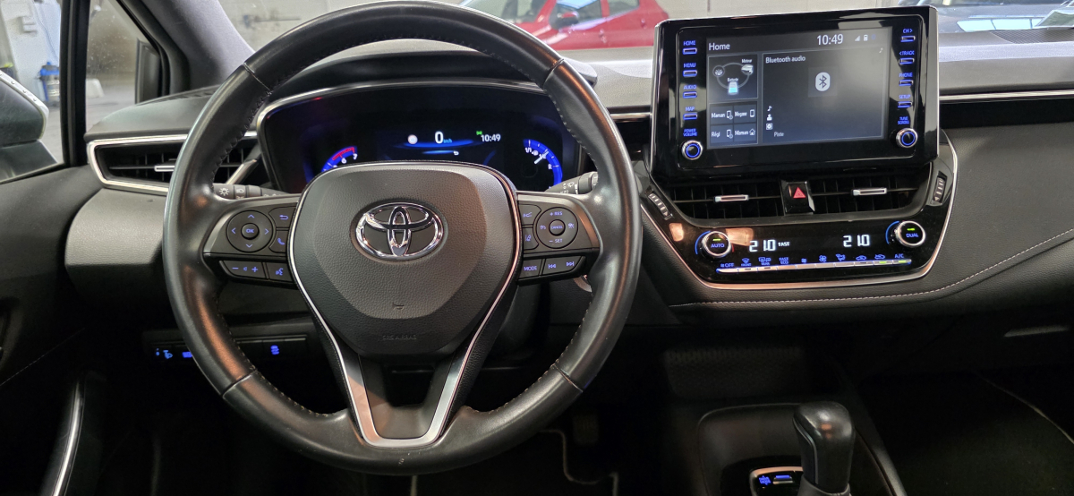 Toyota Corolla — 14