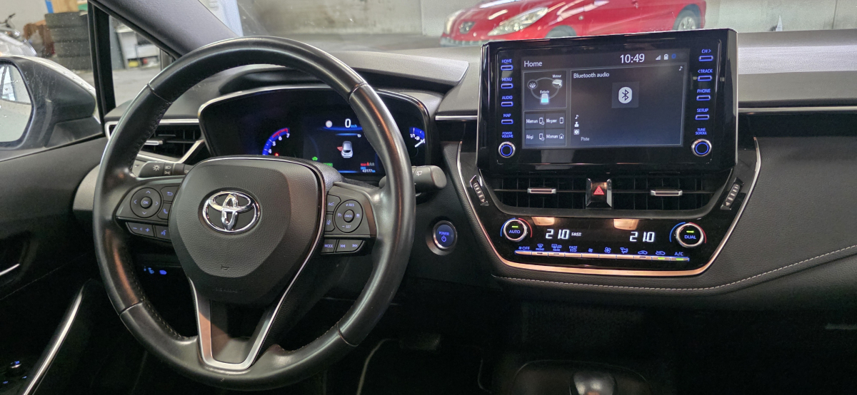 Toyota Corolla — 24