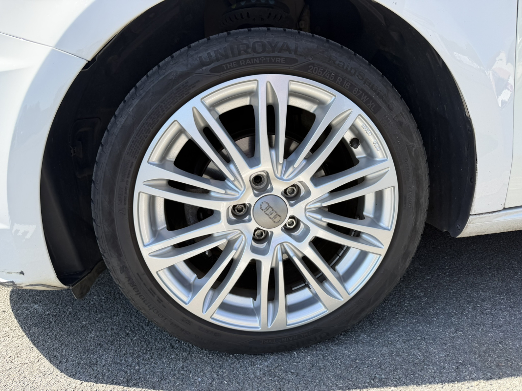 Audi Audi A1 Sportback — 35