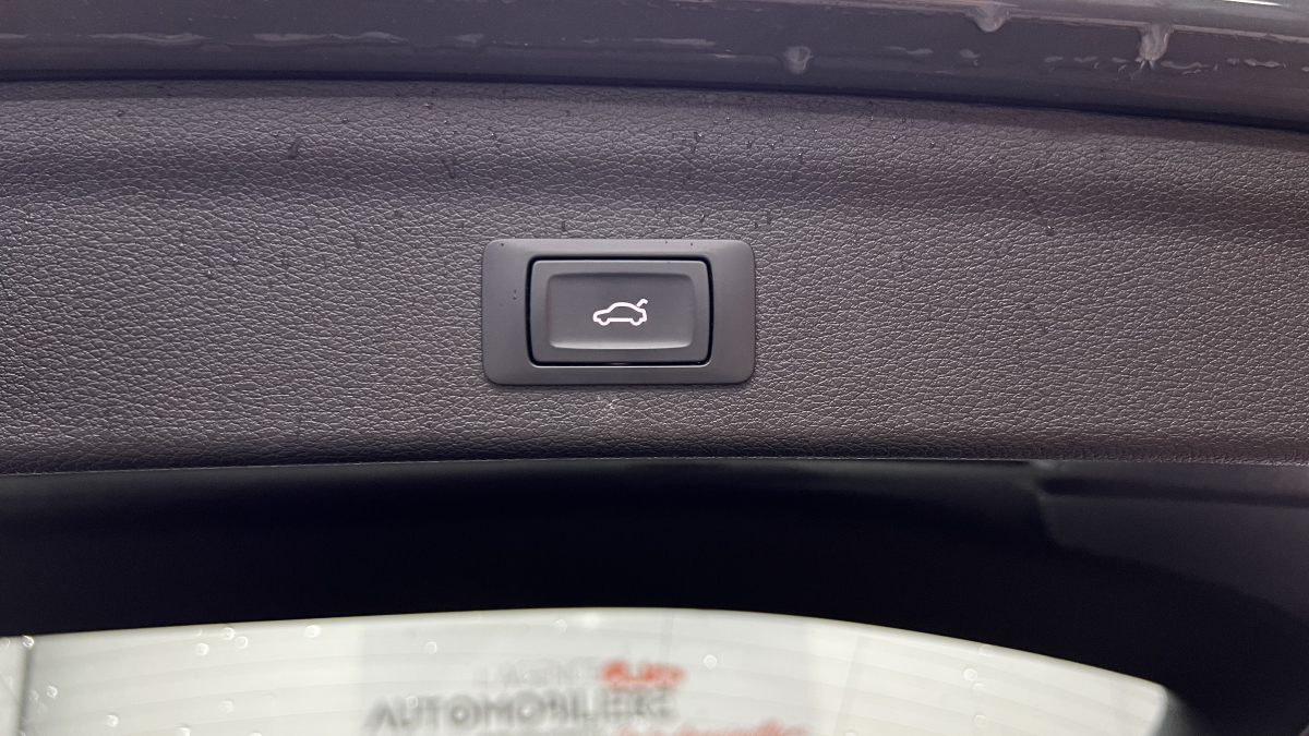 Audi Q3 — 32