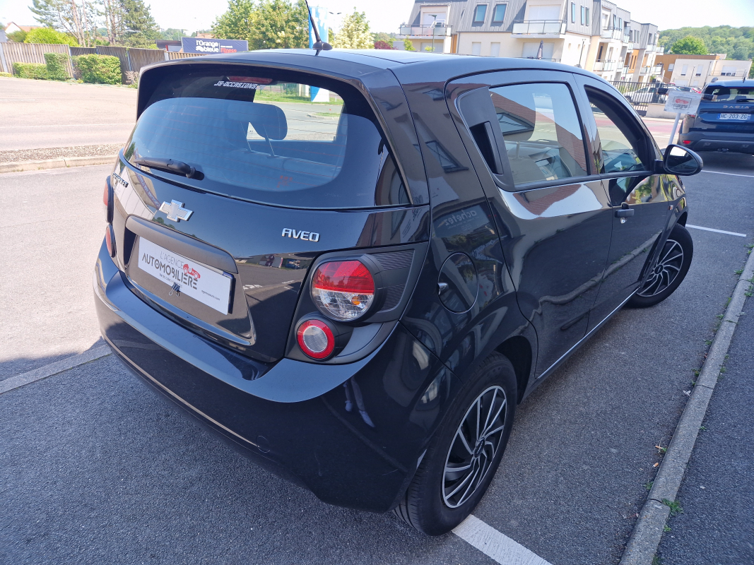 Chevrolet Aveo — 5