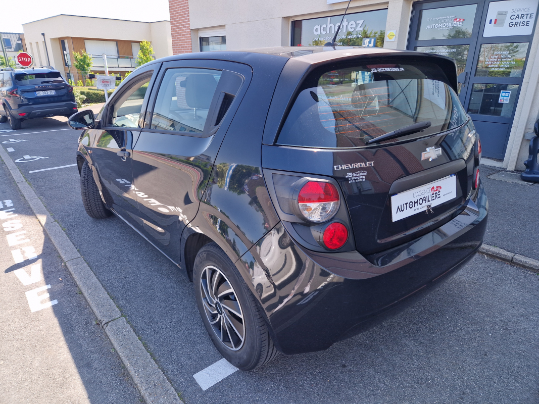 Chevrolet Aveo — 3