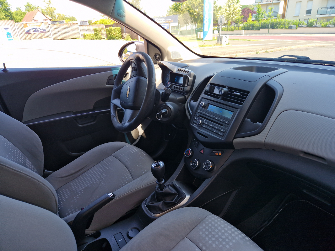 Chevrolet Aveo — 27