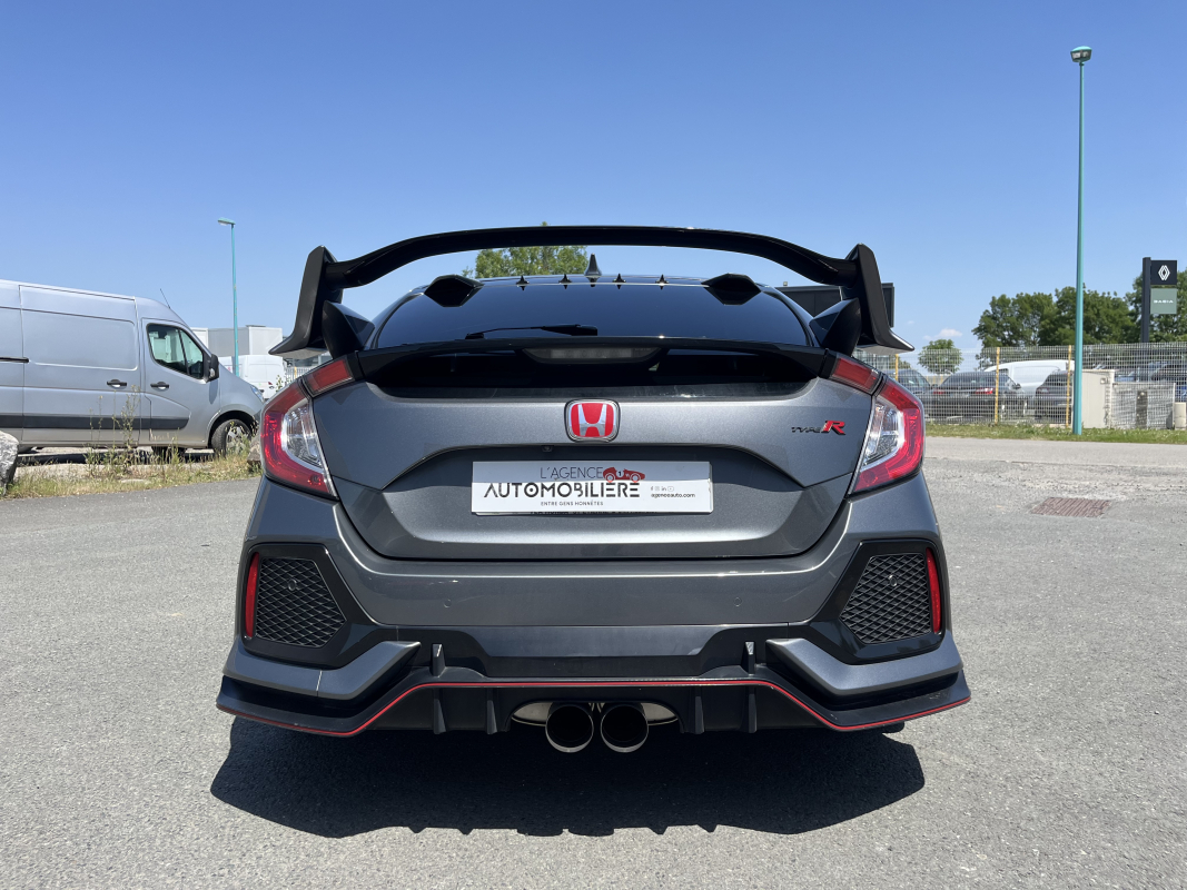 Honda Civic — 6