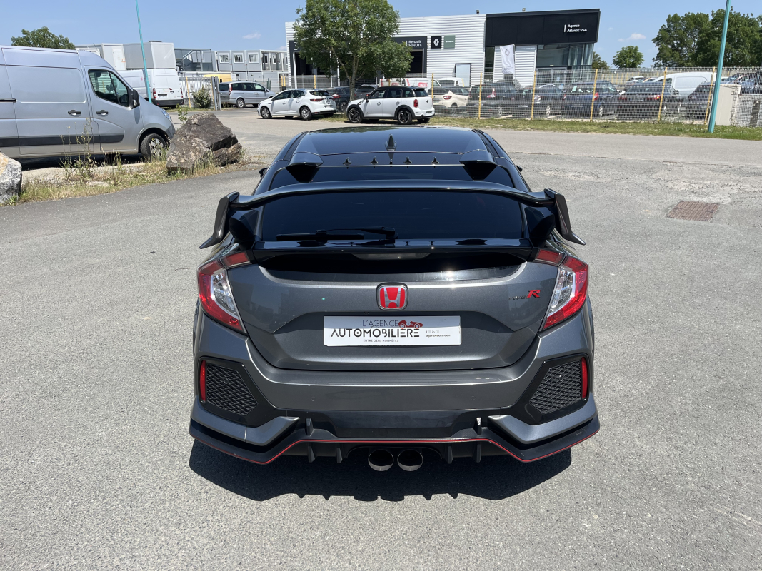 Honda Civic — 7