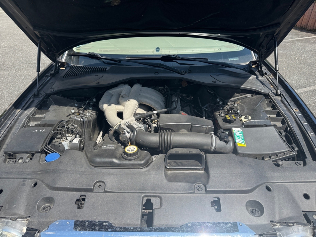 Jaguar XJ — 19