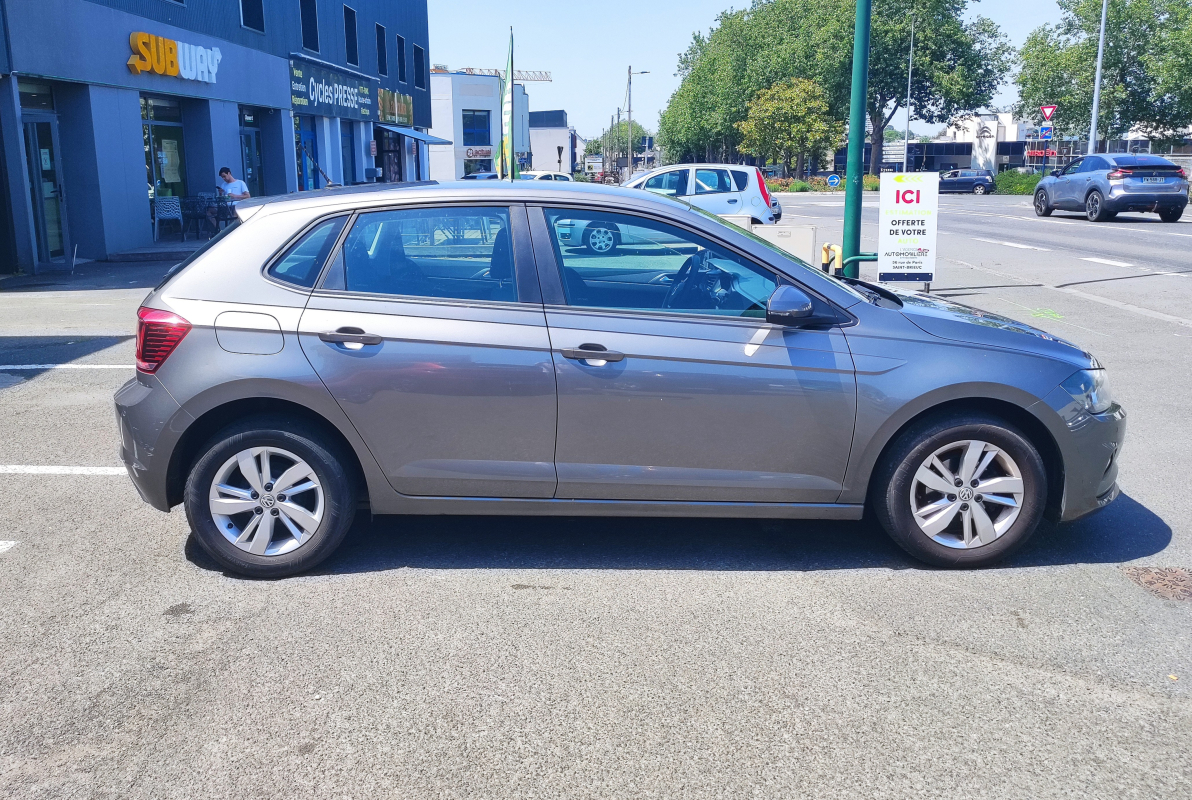 Volkswagen Polo — 5