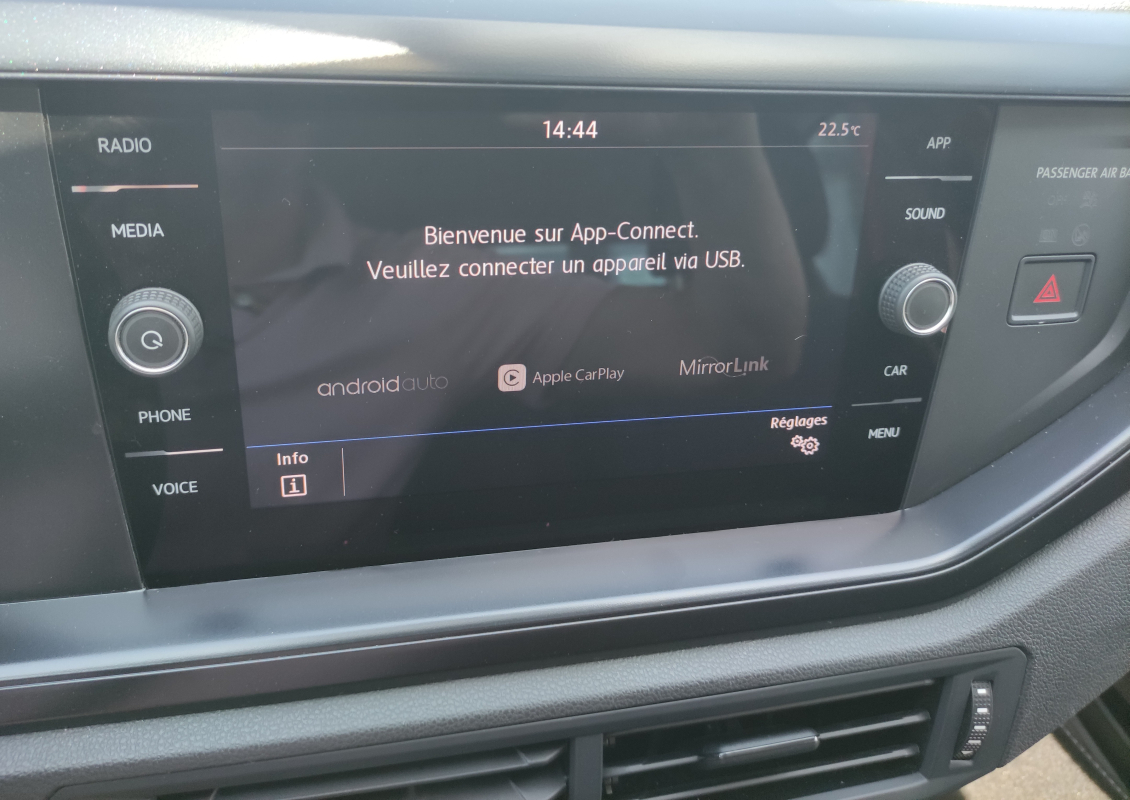 Volkswagen Polo — 2