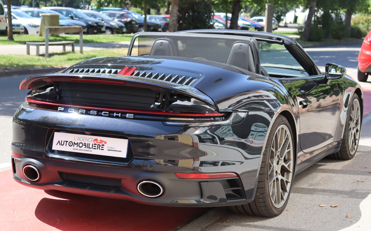 Porsche 911 — 8