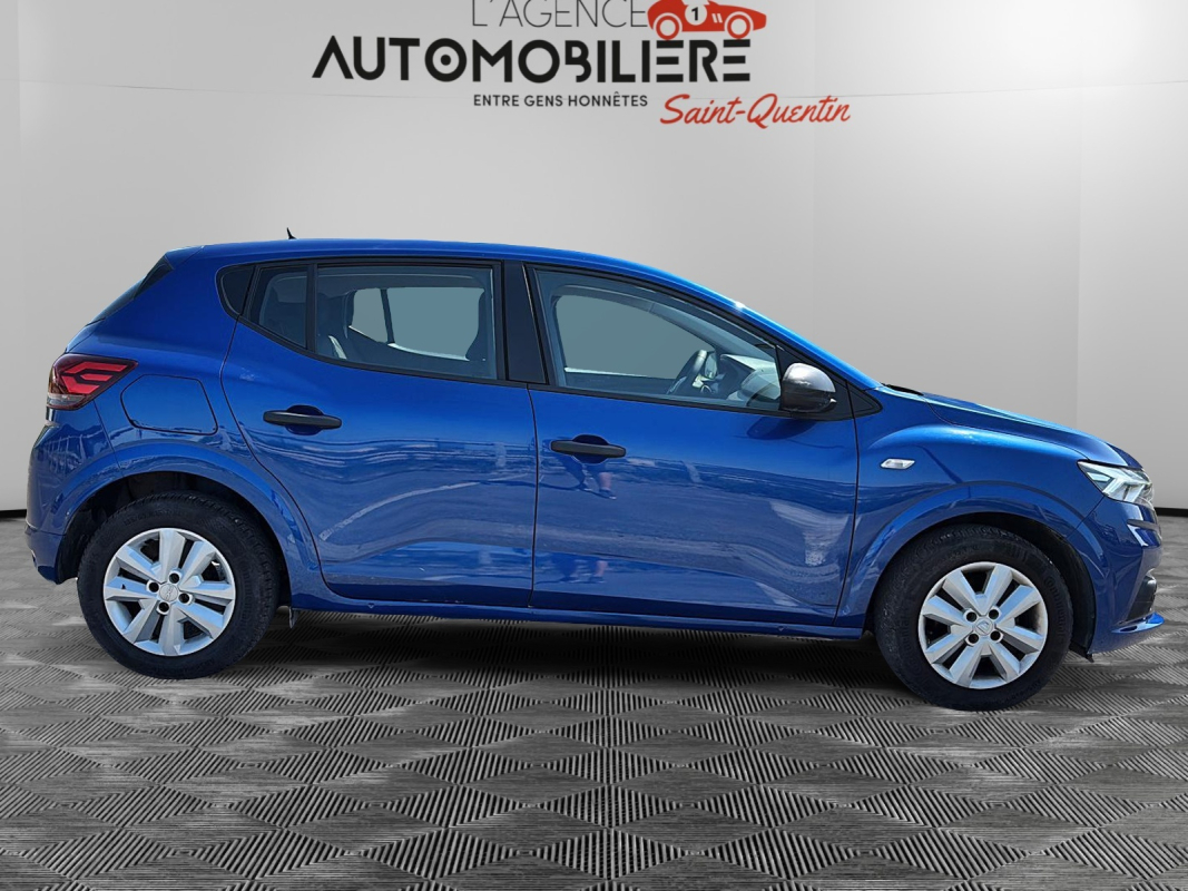 Dacia Sandero — 8