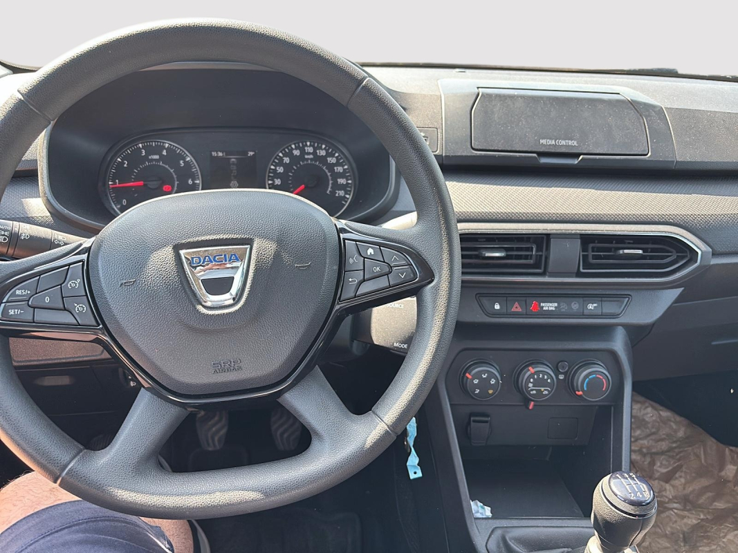 Dacia Sandero — 12