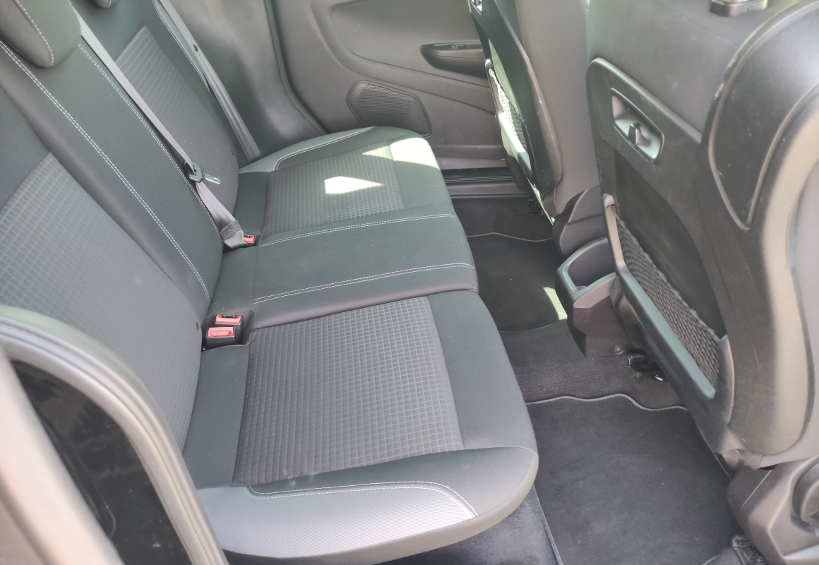 Ford B-Max — 23