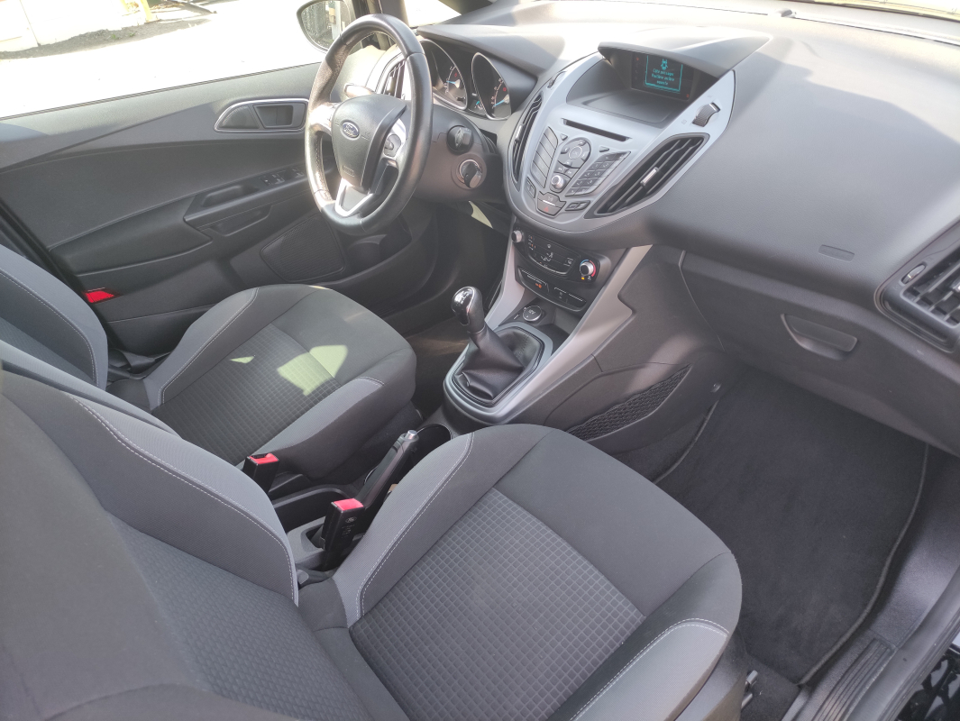 Ford B-Max — 12