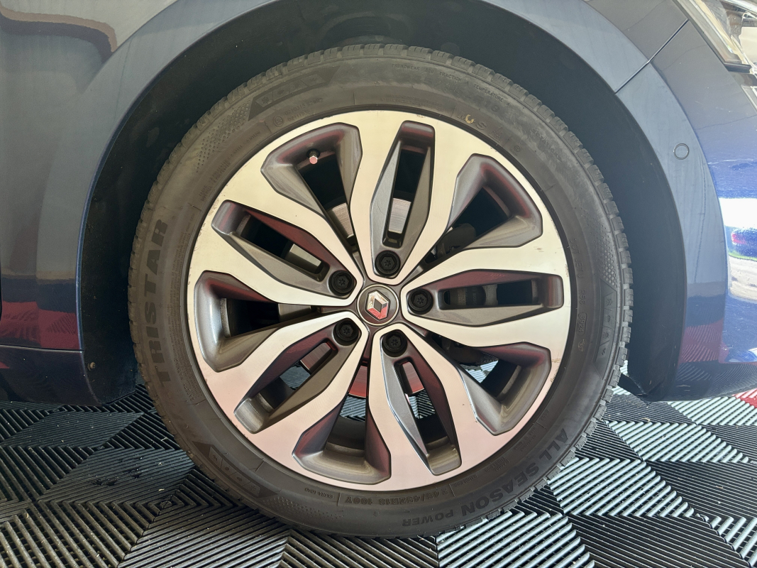 Renault Talisman Estate — 27