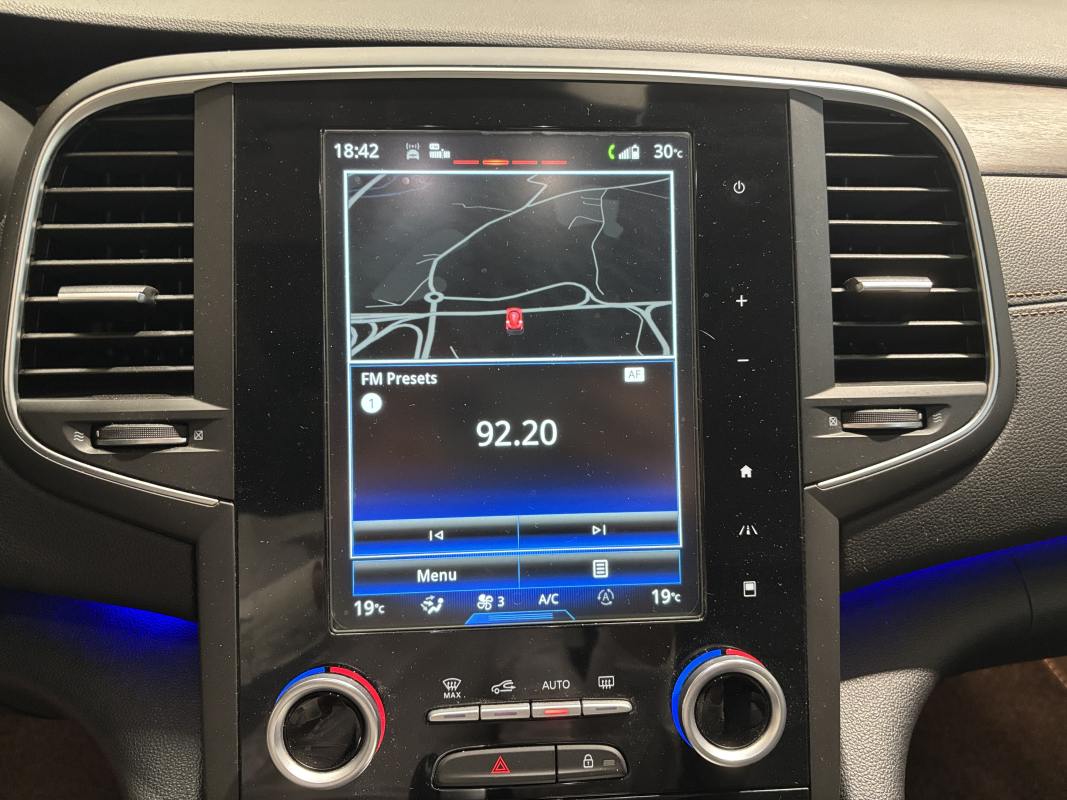 Renault Talisman Estate — 18