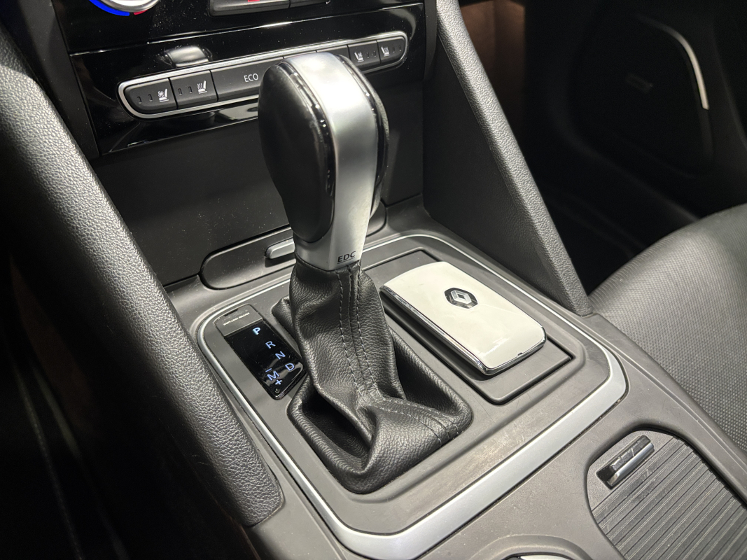 Renault Talisman Estate — 21