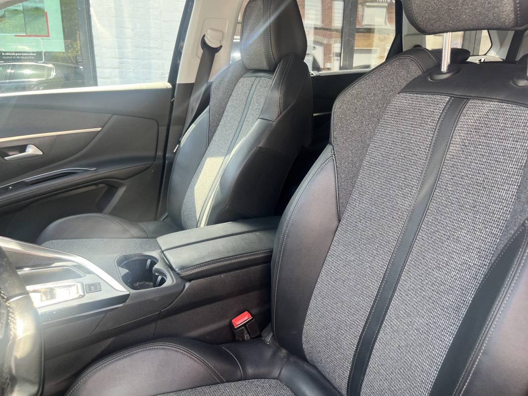 Peugeot 5008 — 10