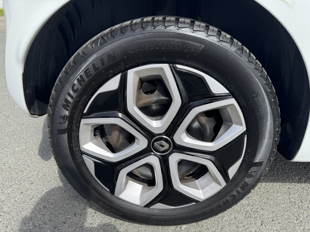 Renault Twingo — 27