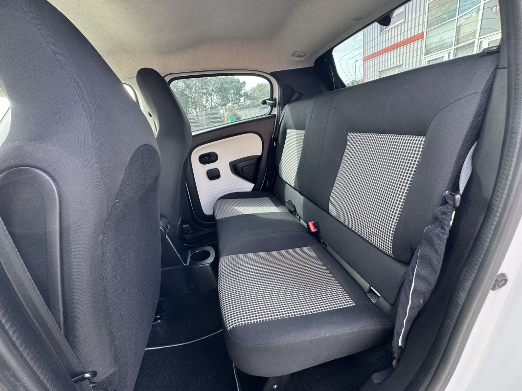 Renault Twingo — 17