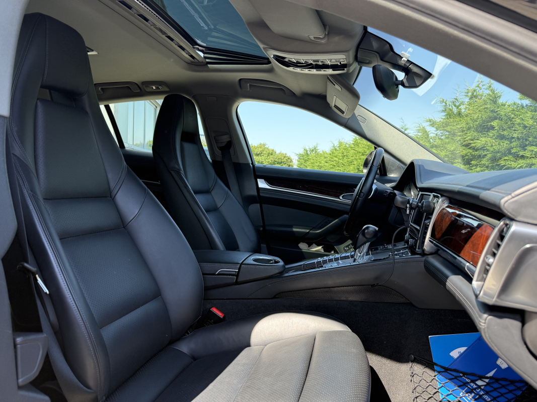 Porsche Panamera — 9