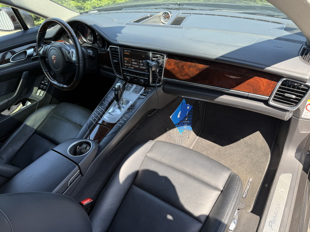 Porsche Panamera — 8