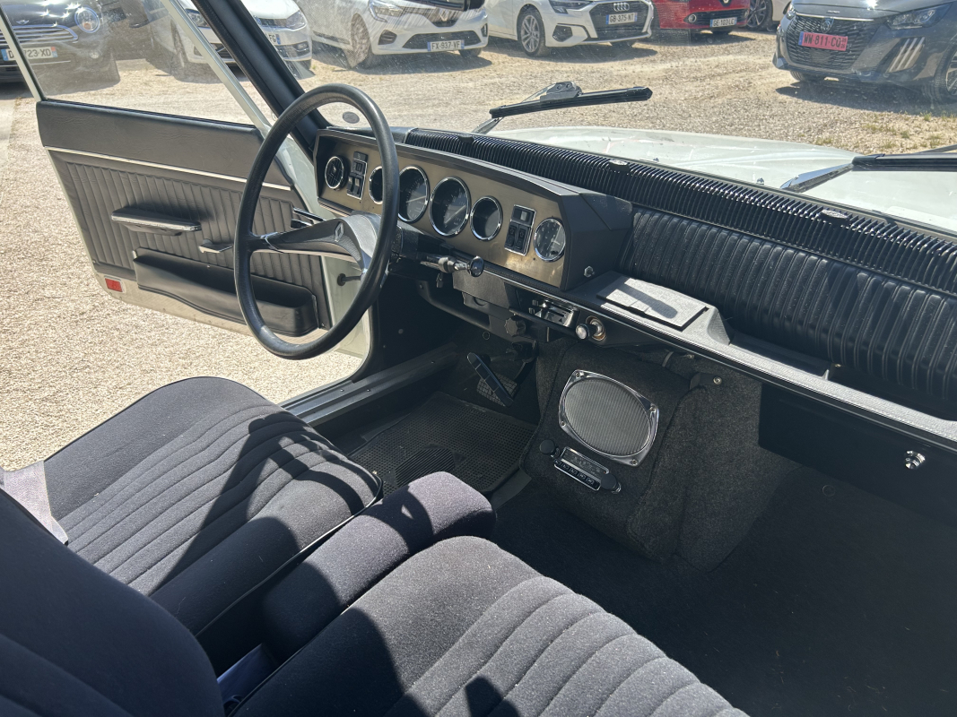 Renault R16 — 14