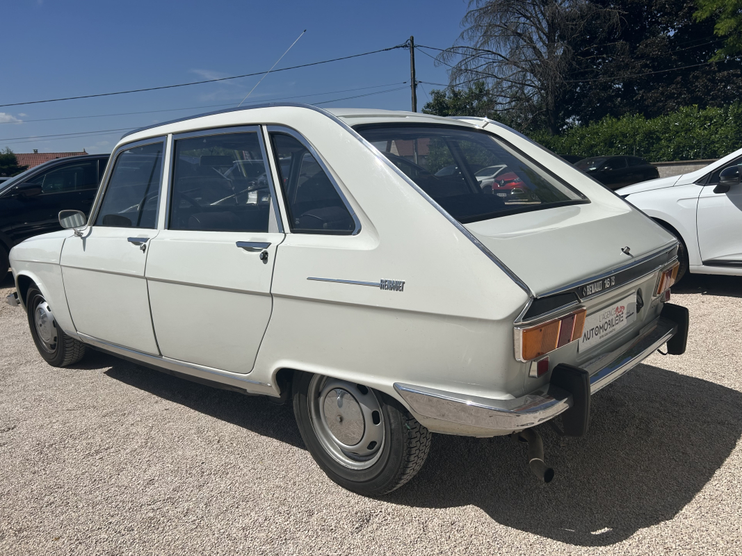 Renault R16 — 6