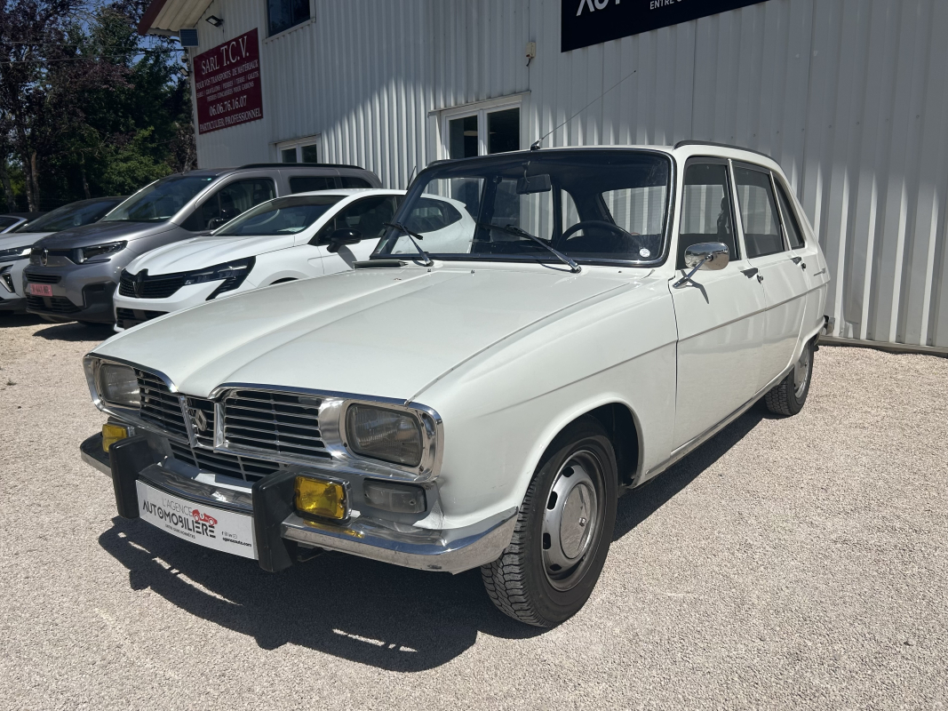 Renault R16 — 3