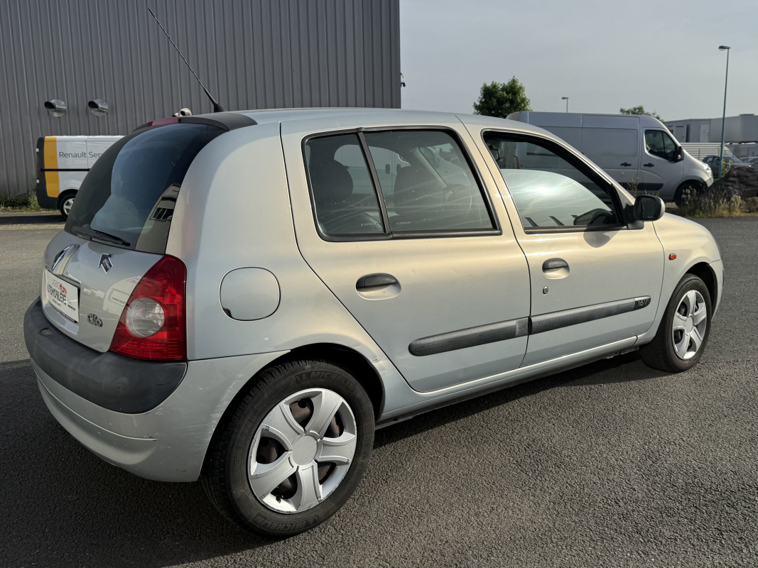 Renault Clio — 5