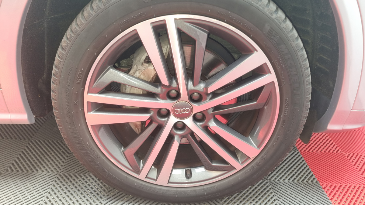 Audi Q5 — 32