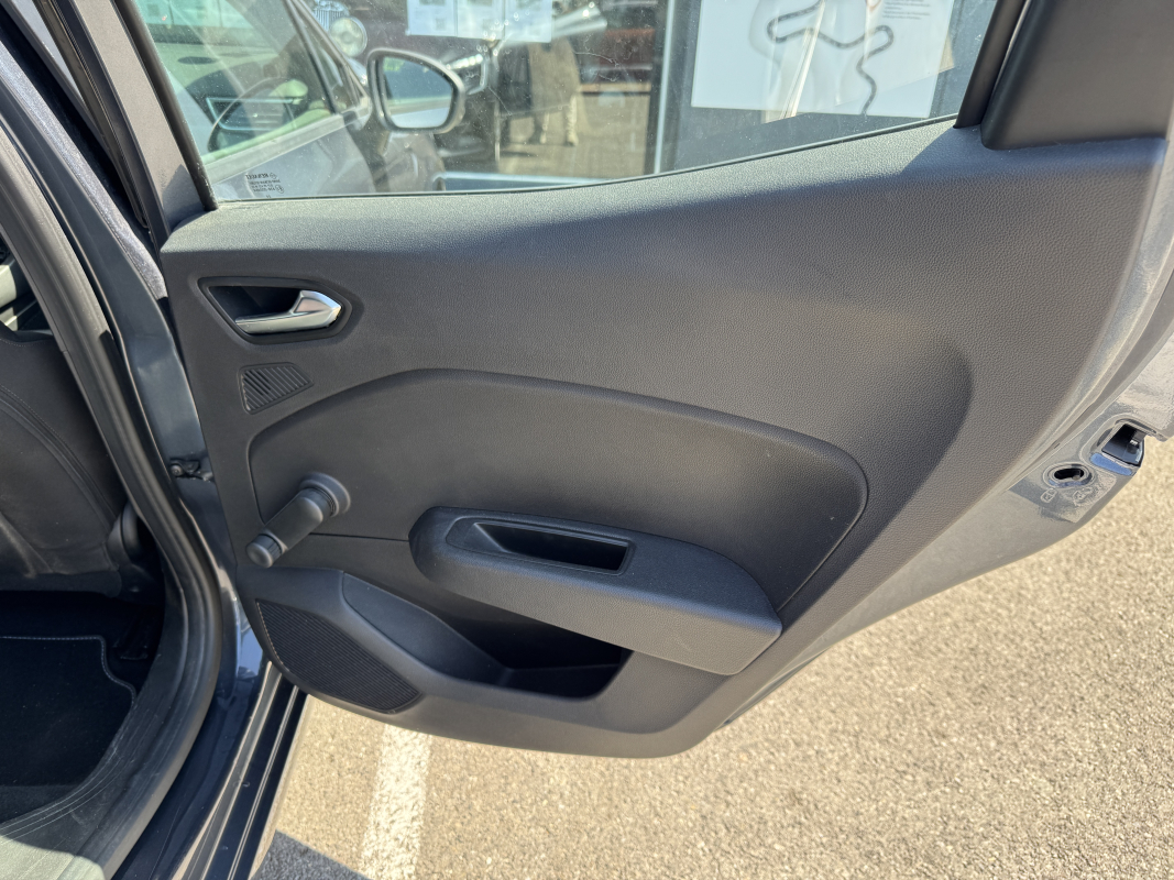 Renault Renault Clio 5 — 23