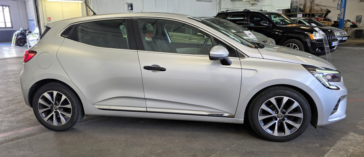 Renault Clio — 7