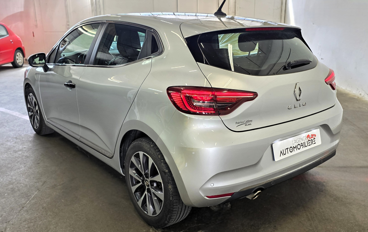 Renault Clio — 3
