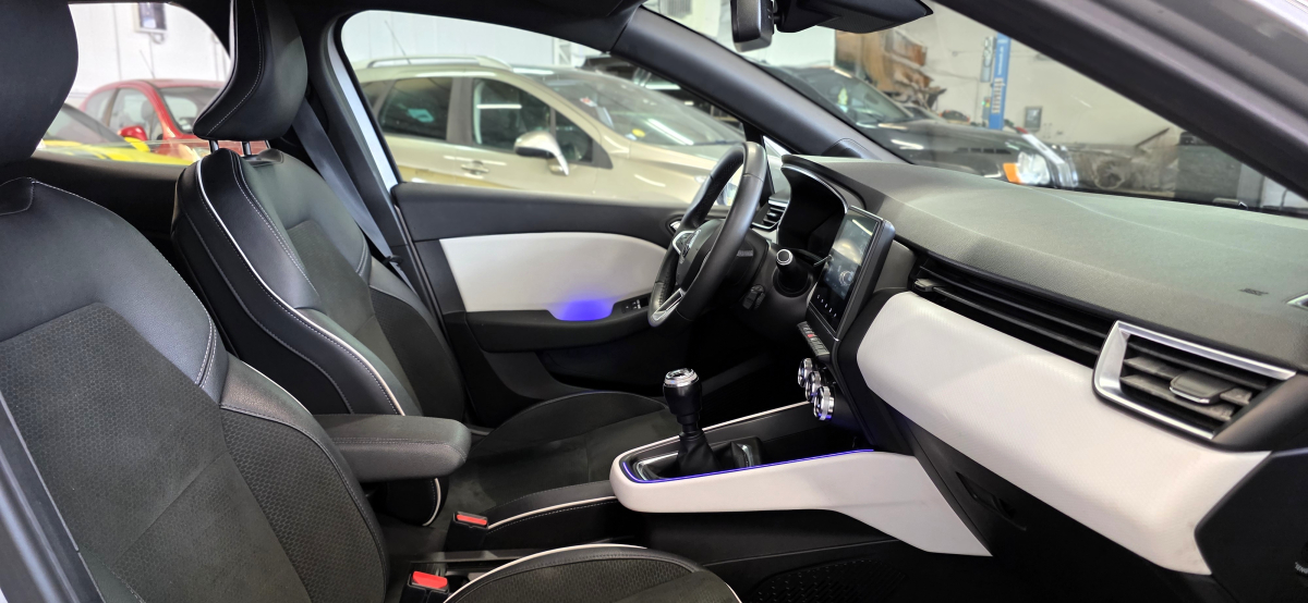 Renault Clio — 13