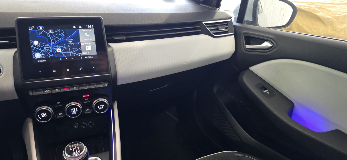 Renault Clio — 15