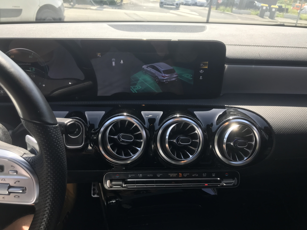 Mercedes Classe CLA — 16