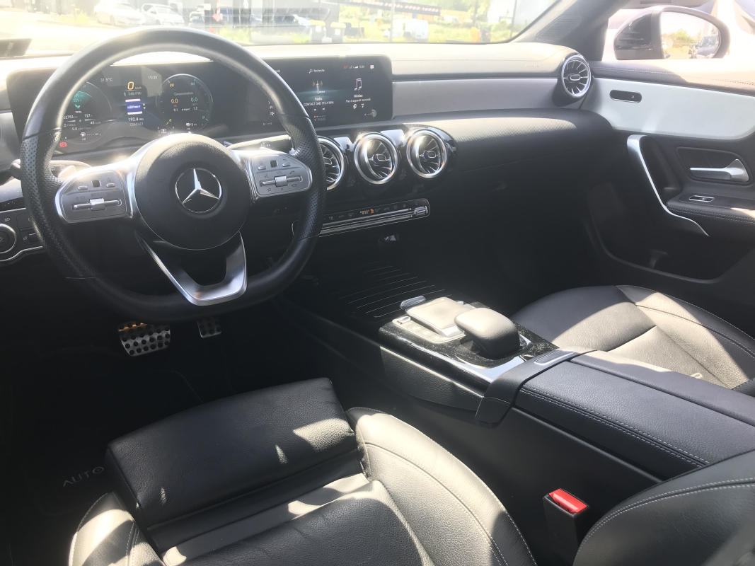 Mercedes Classe CLA — 12
