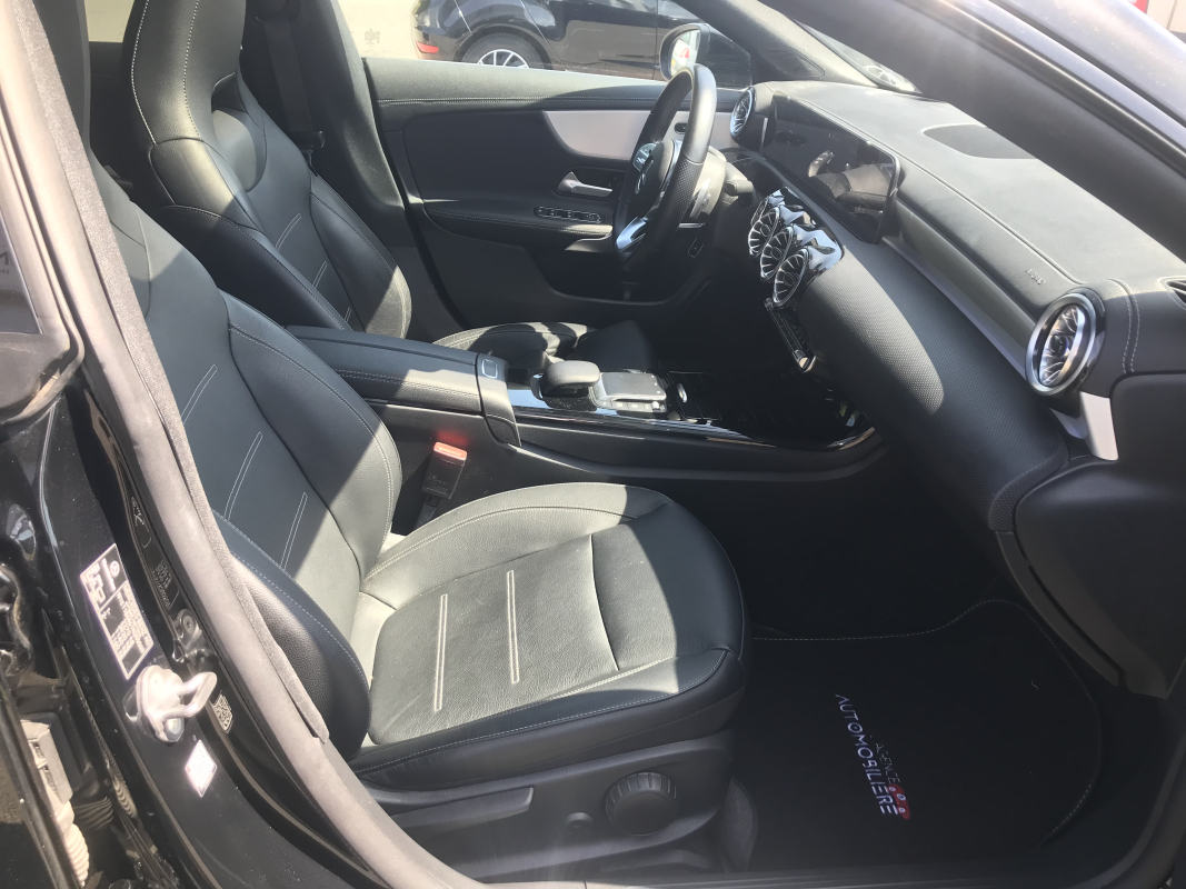 Mercedes Classe CLA — 27