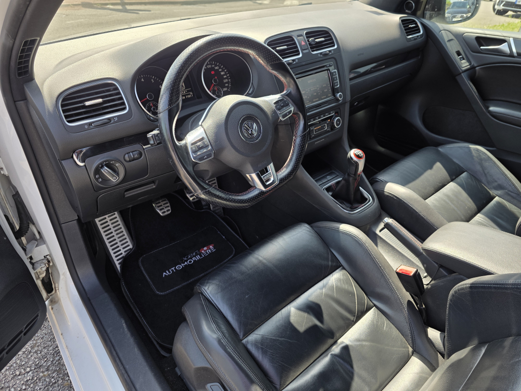 Volkswagen Golf — 9