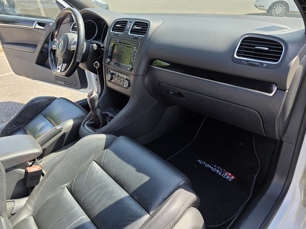 Volkswagen Golf — 13
