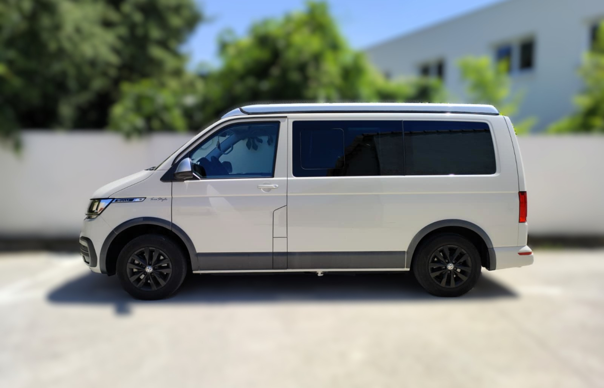 Volkswagen Transporter — 2