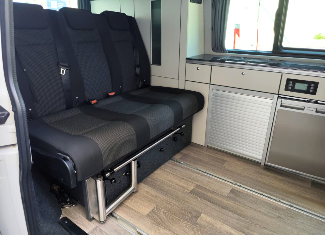 Volkswagen Transporter — 15