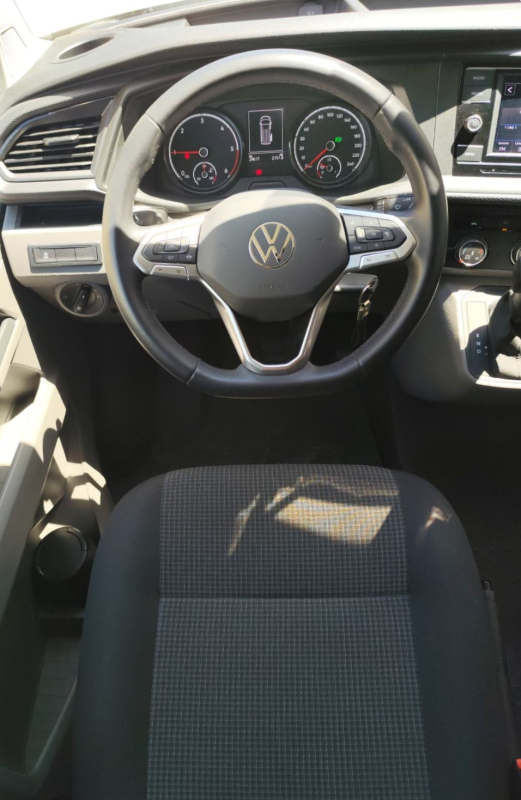 Volkswagen Transporter — 17