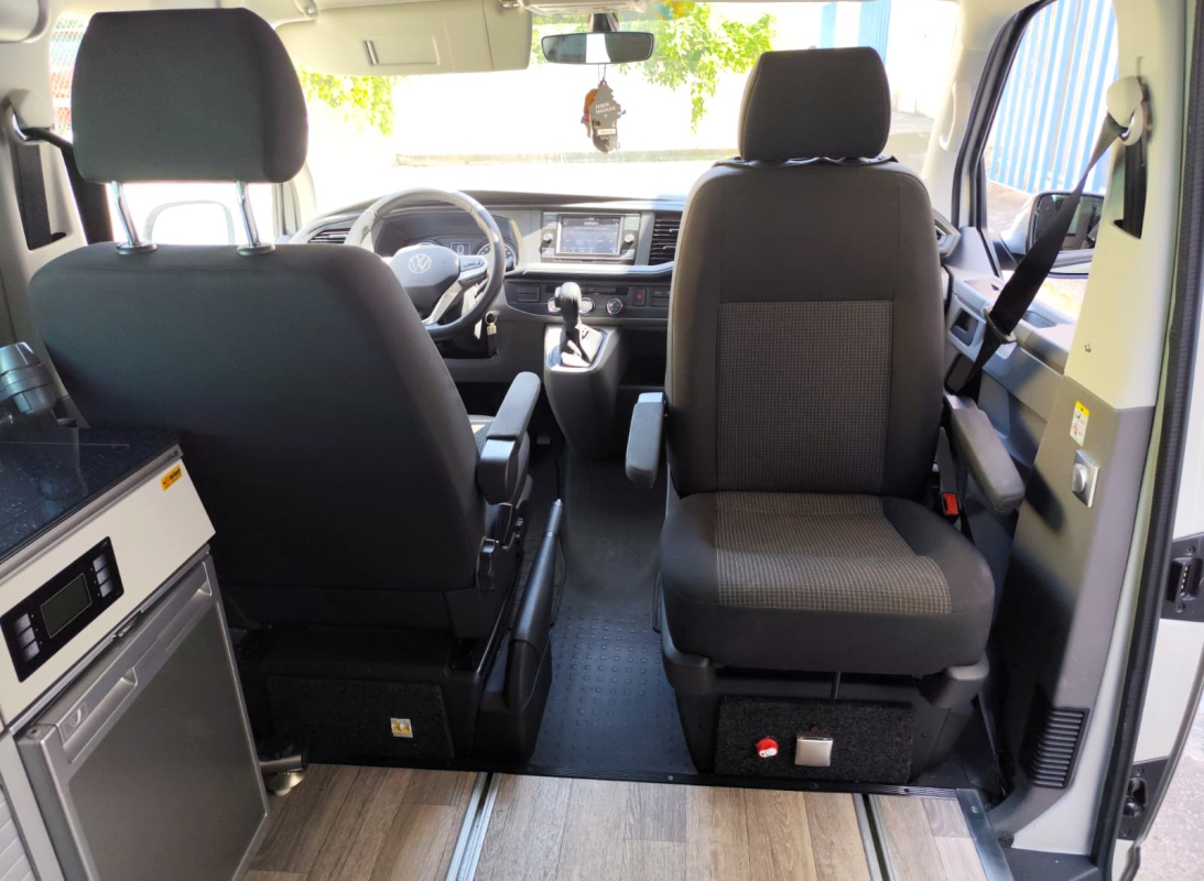 Volkswagen Transporter — 20