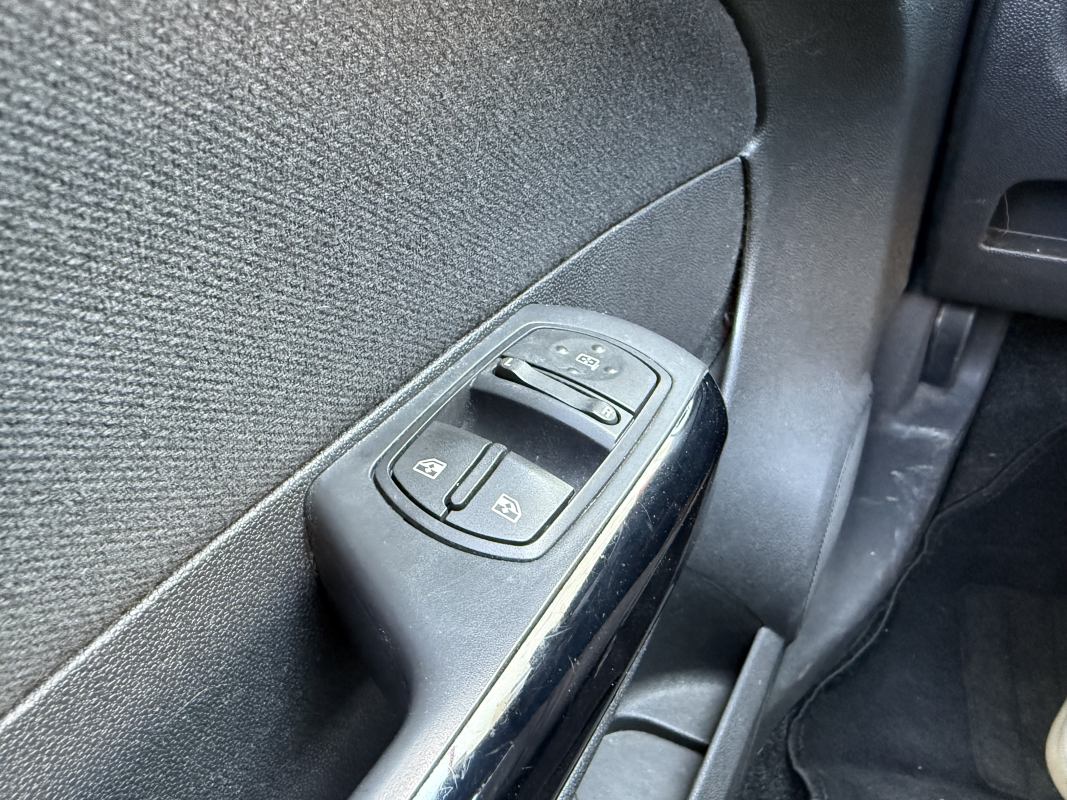 Opel Corsa — 21