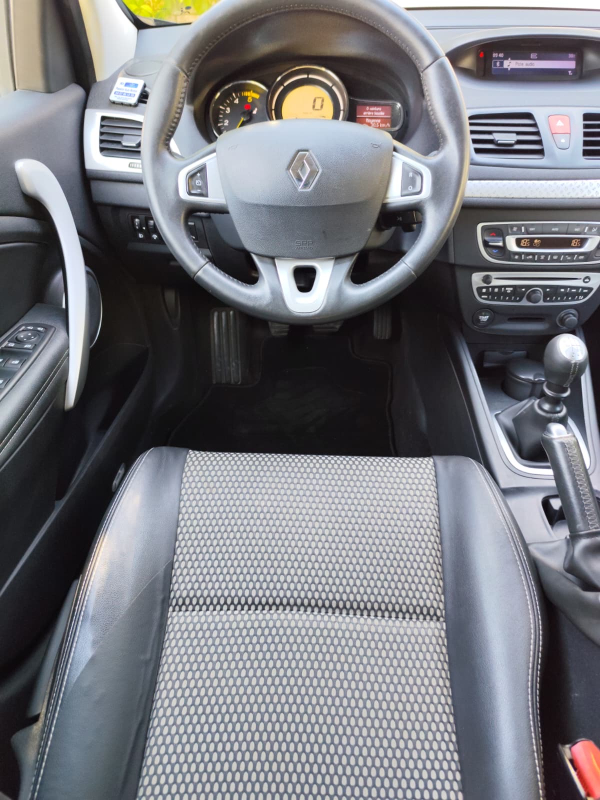 Renault Megane — 20