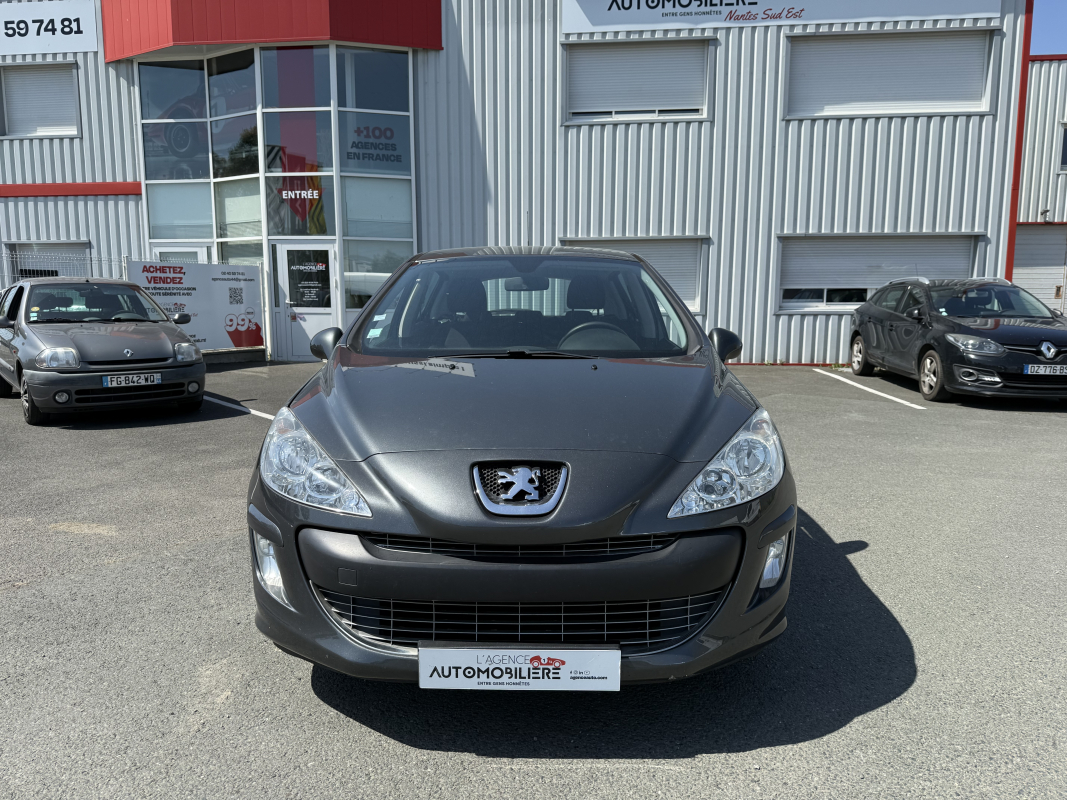 Peugeot 308 — 2