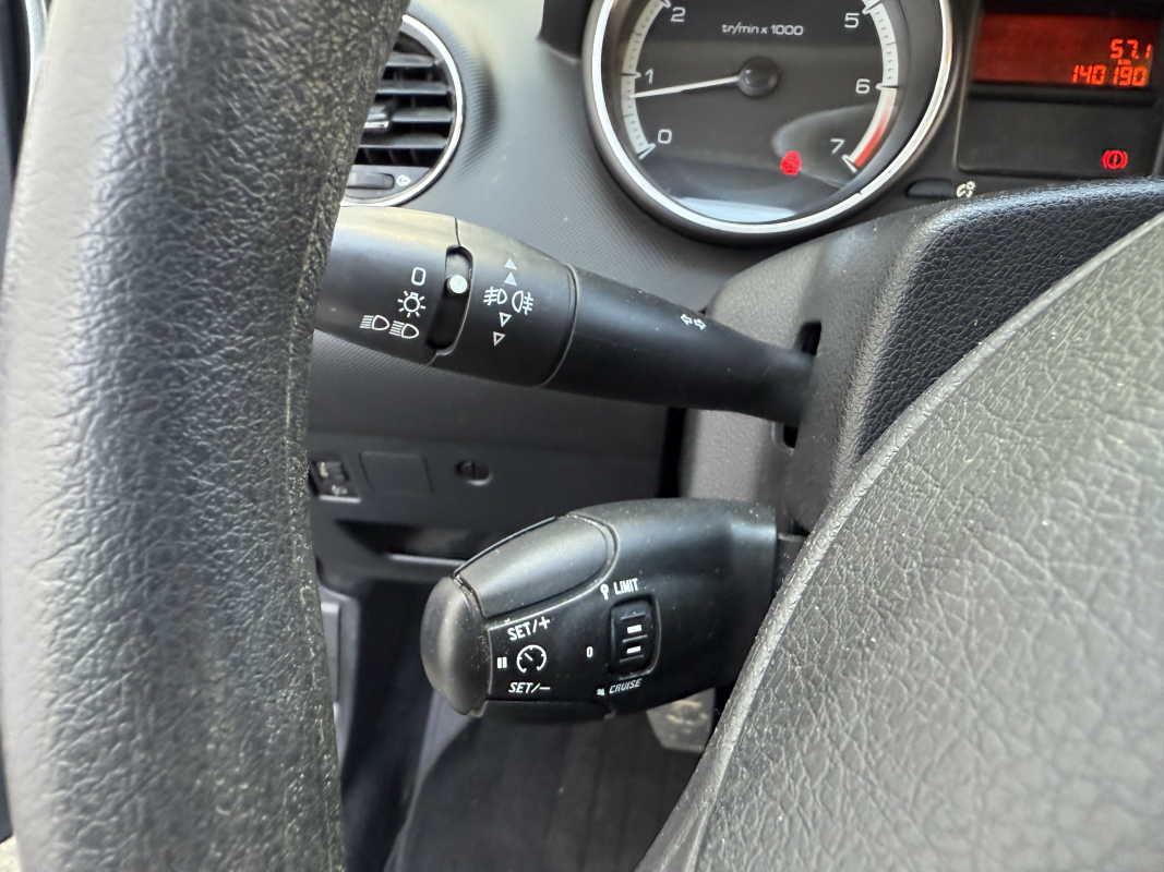 Peugeot 308 — 20