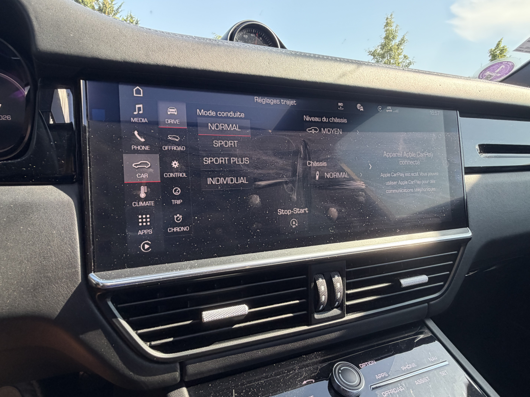 Porsche Cayenne — 20