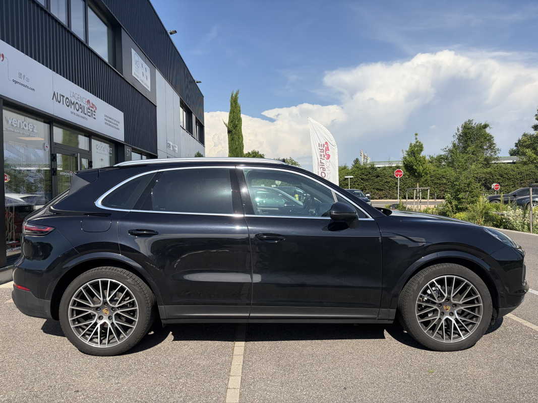 Porsche Cayenne — 39